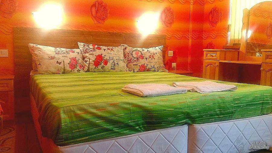 На Гости При Силвия Obzor Buitenkant foto